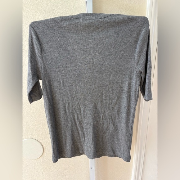 Marine Layer Lexi Rib Button Top in Heather Grey - Size XS - Picture 4 of 5